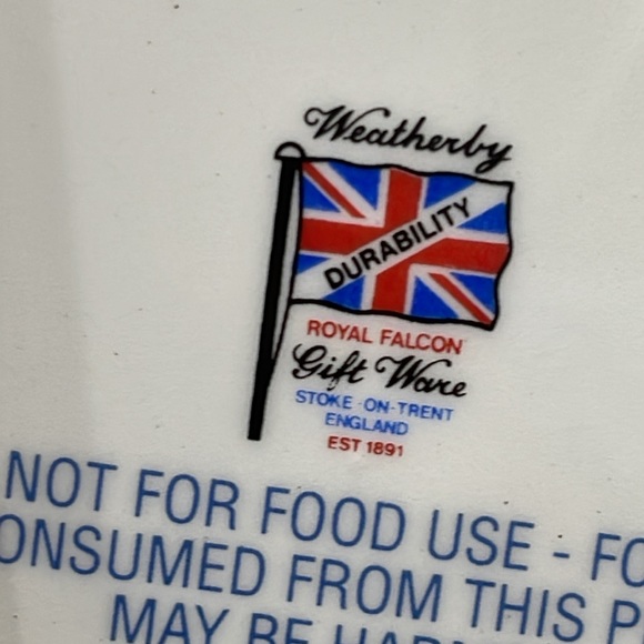 Weatherby Royal Falcon Roses Floral Design Plate Gold Patterned Rim England - Picture 7 of 11